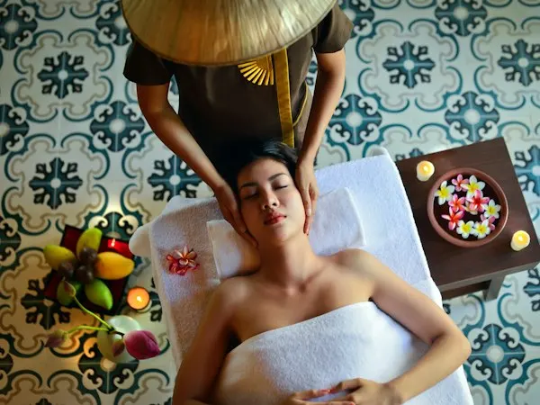 Massage therapy session at Morgan Sample (Demo 1), Chicago (demo stock photo)